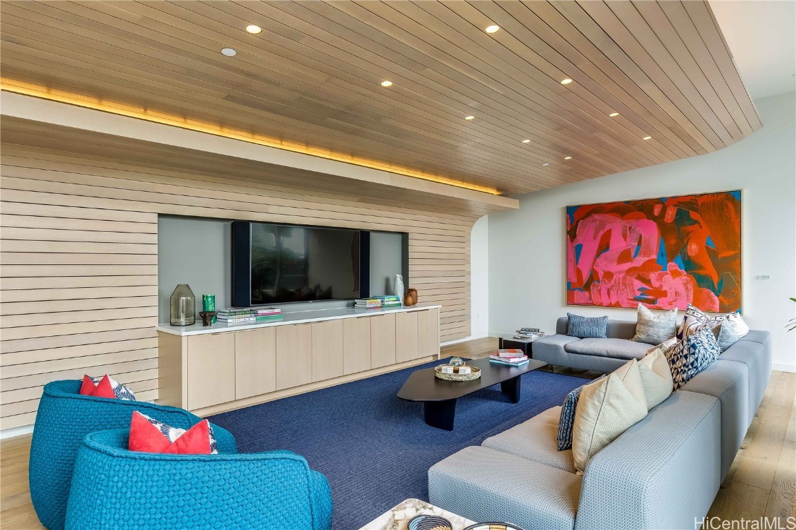 Ae'o Residential Lease