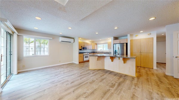 7452 MAKAA ST, HONOLULU, HI 96825 - Image 4c79f0c210a31eaa28699fca14c5ccd9/189420960