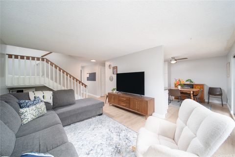 94-1025 Anania Circle 60 Mililani HI 96789