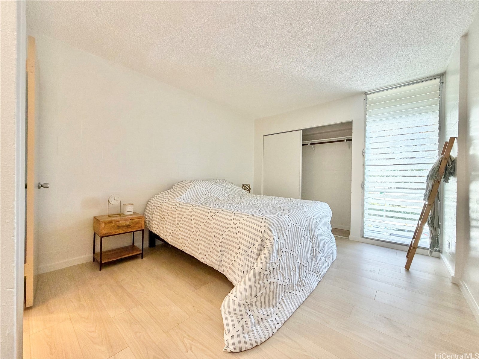 2488 Kapiolani Boulevard 303