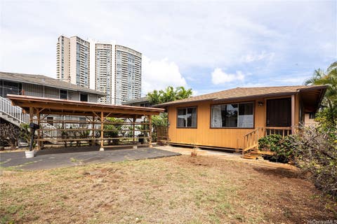 Photo of 620 Hausten Street, Honolulu, HI 96826 (MLS # 202615279)