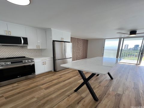 Photo of 737 Olokele Avenue #1101, Honolulu, HI 96816 (MLS # 202528491)