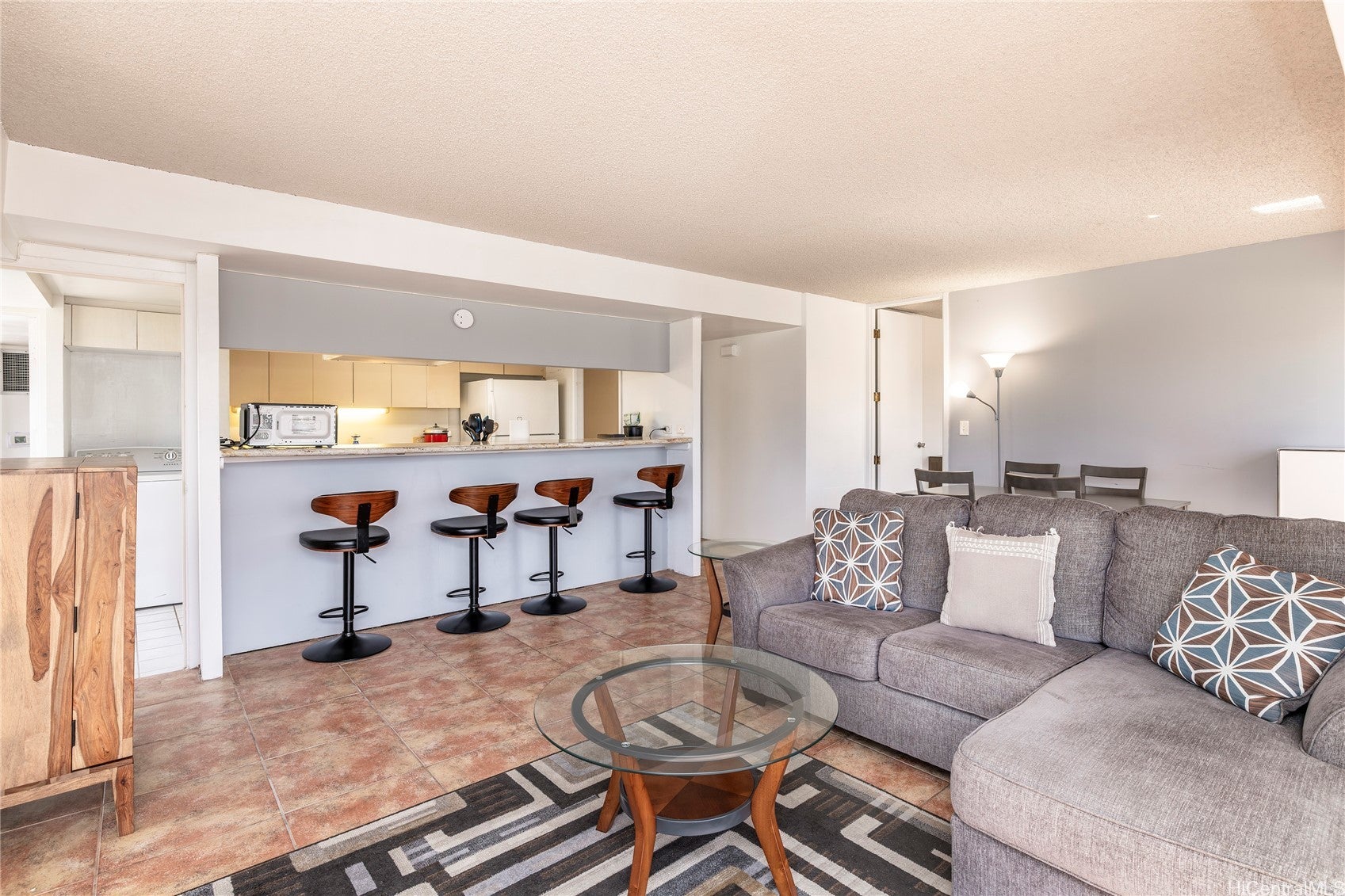 1750 Kalakaua Avenue 2202
