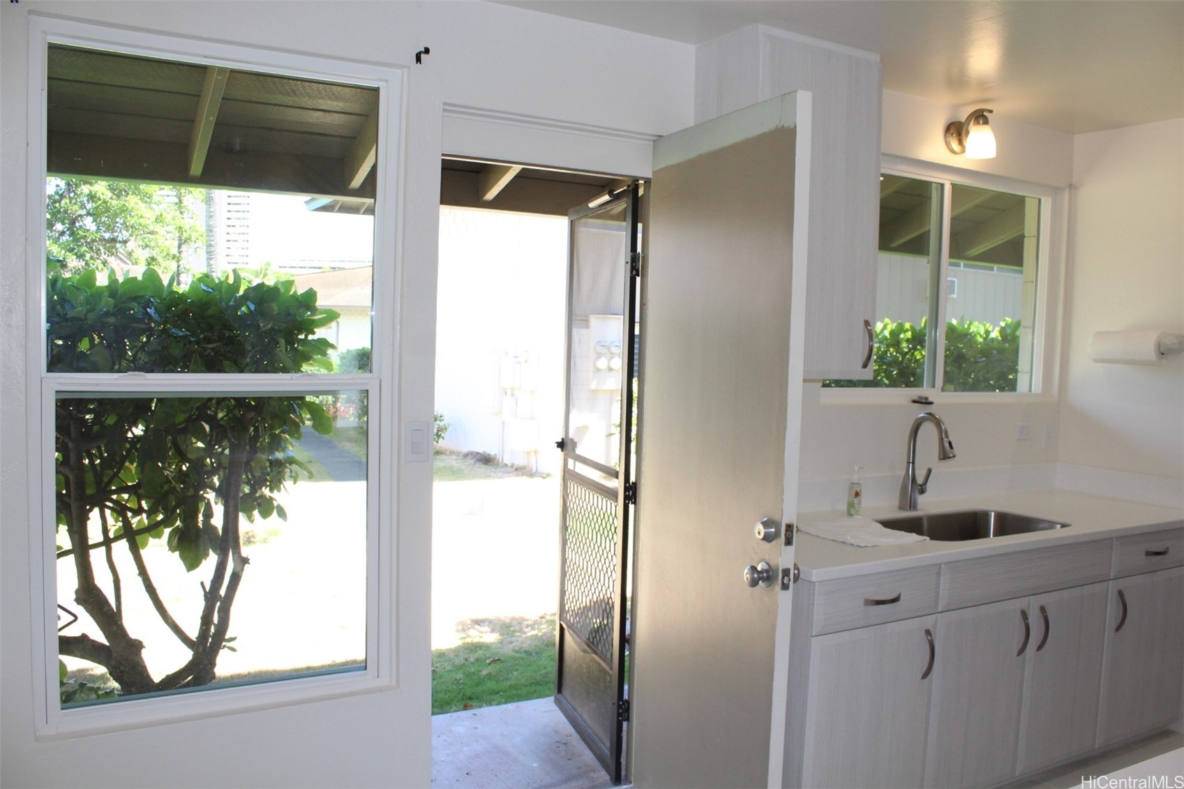 1450 Hunakai Street 1