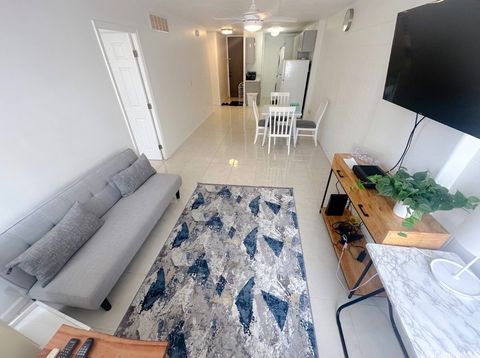 Photo of 435 Seaside Avenue #505, Honolulu, HI 96815 (MLS # 202608130)