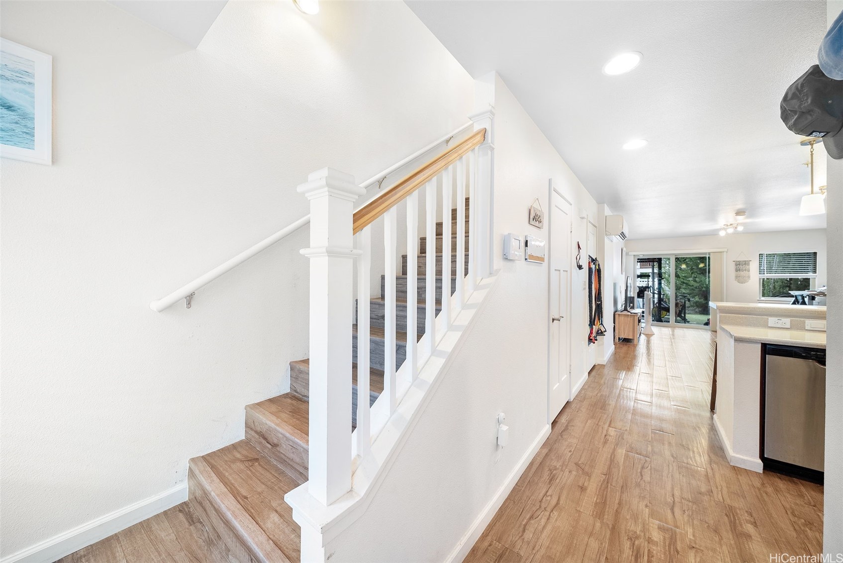 801 Kakala Streets 1502