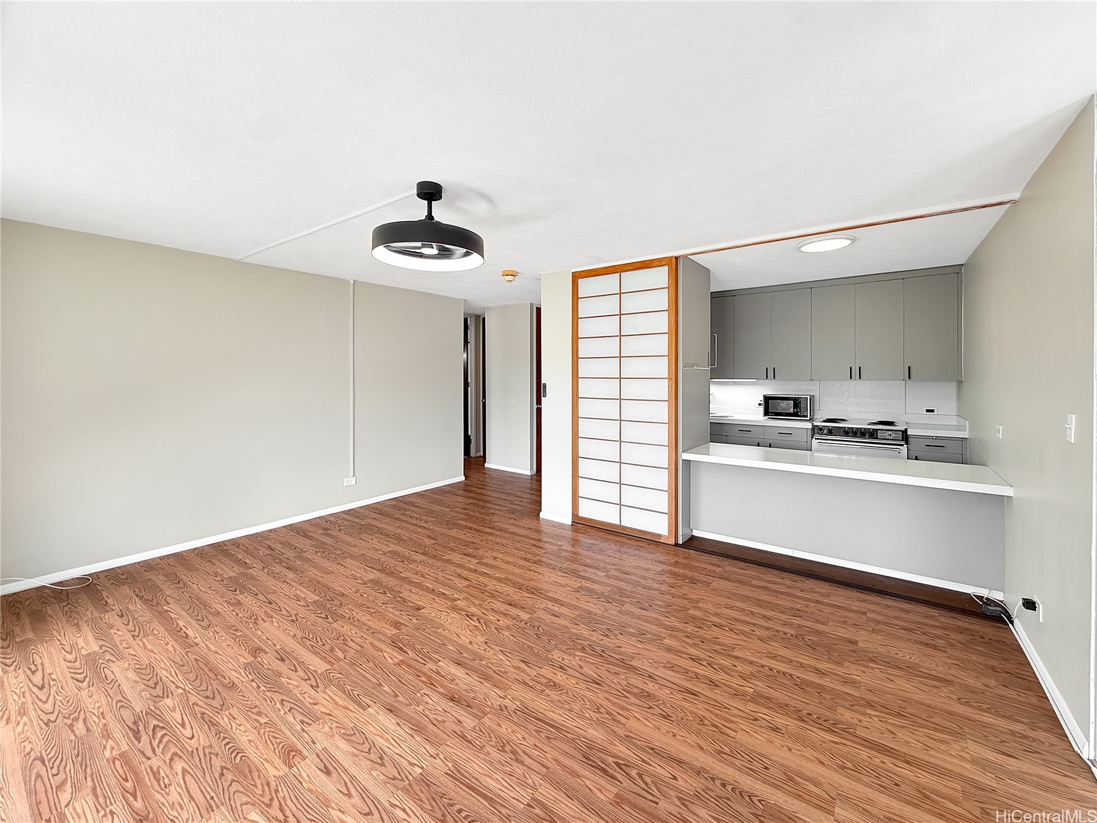 1511 Nuuanu Avenue 429