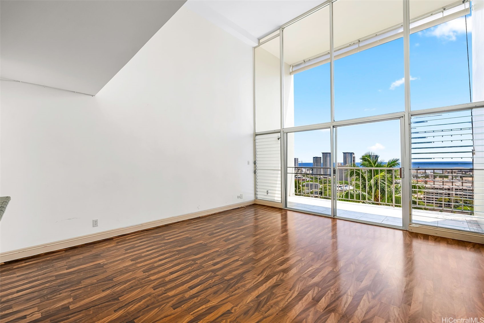 666 Prospect Streets Suite 1/506