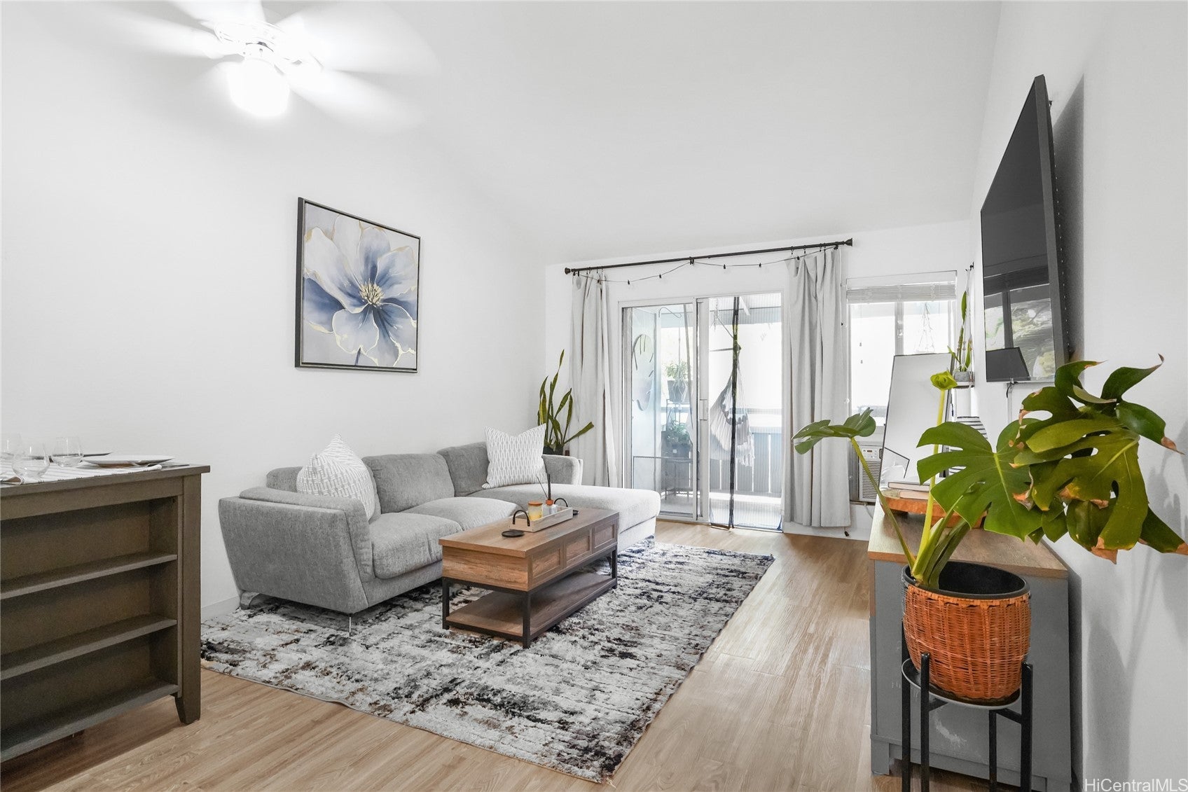 95-802 Wikao Street R202
