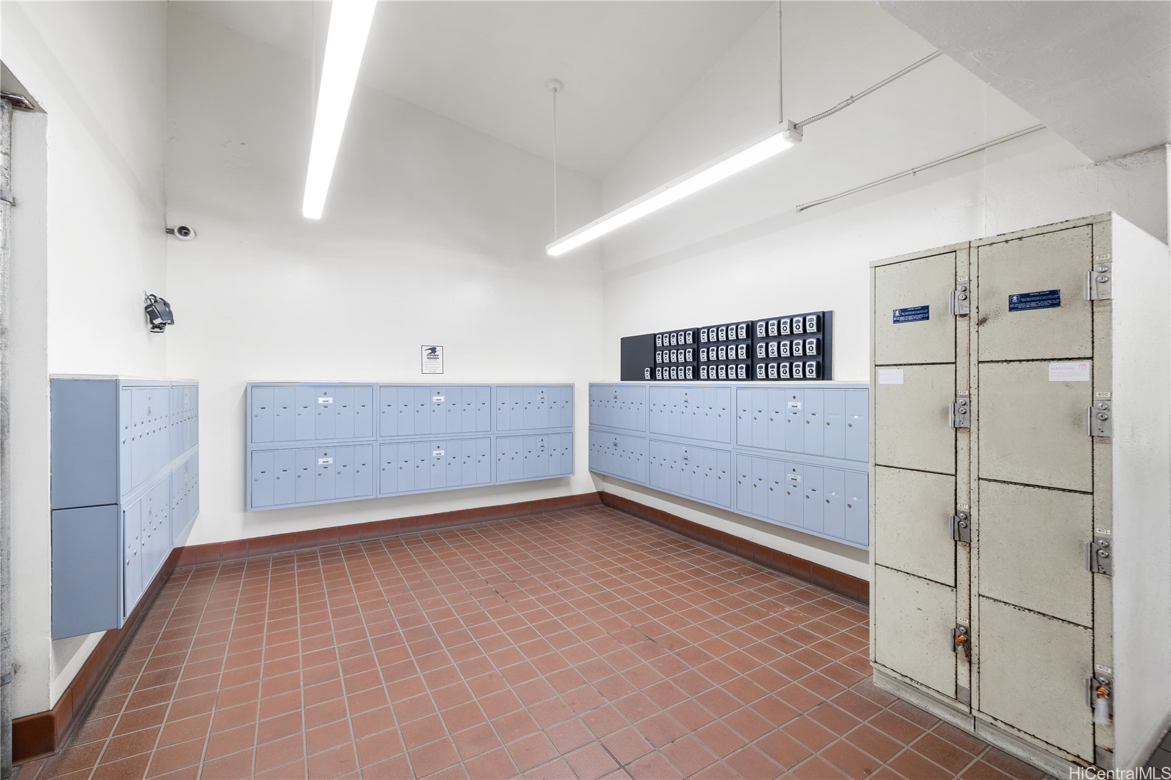 Waikiki Townhouse Residential Lease