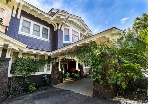 2001 Vancouver Drive