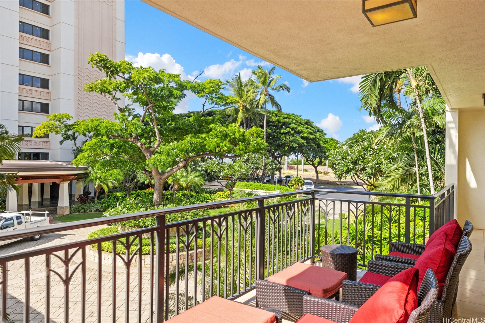 92-104 Waialii Place O215