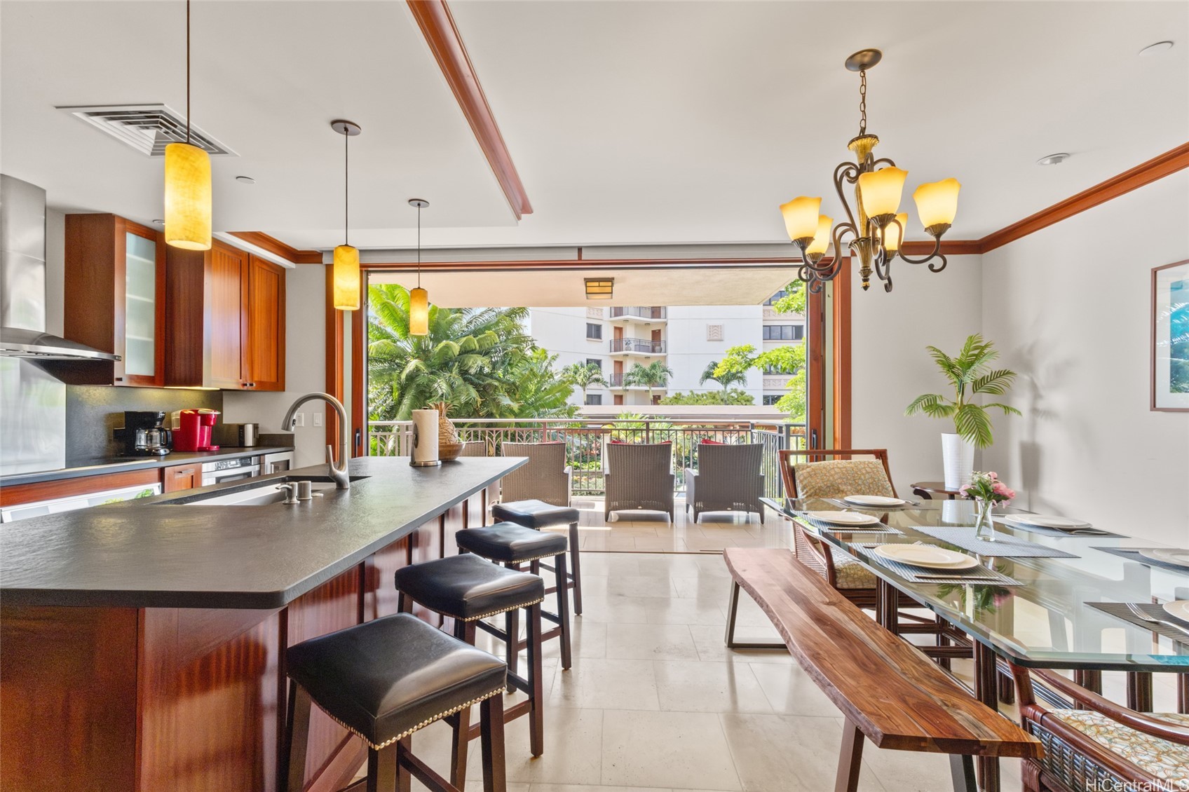 92-104 Waialii Place O215