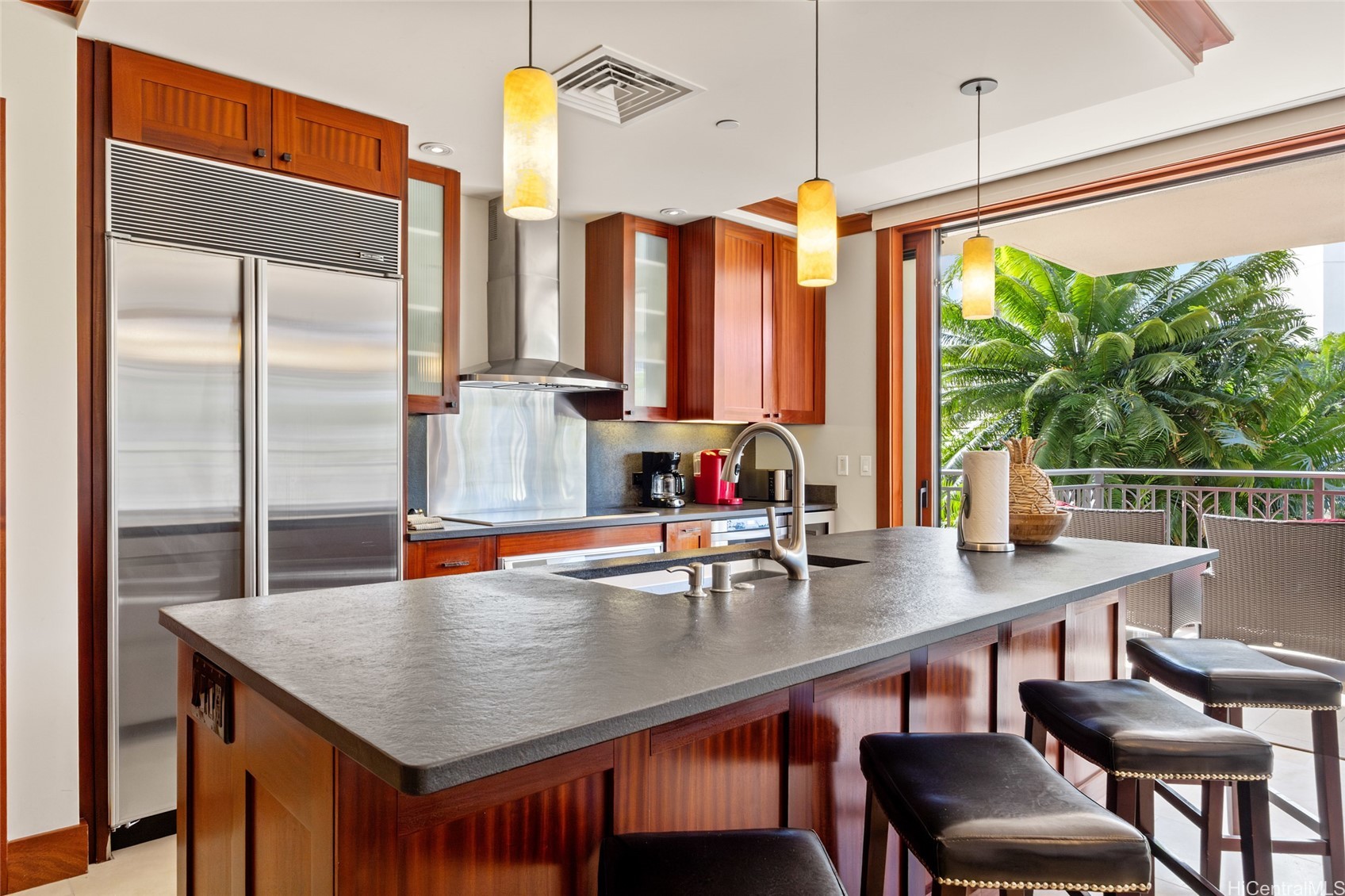 92-104 Waialii Place O215