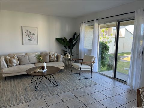 137-1 Oko Street 901 Kailua HI 96734