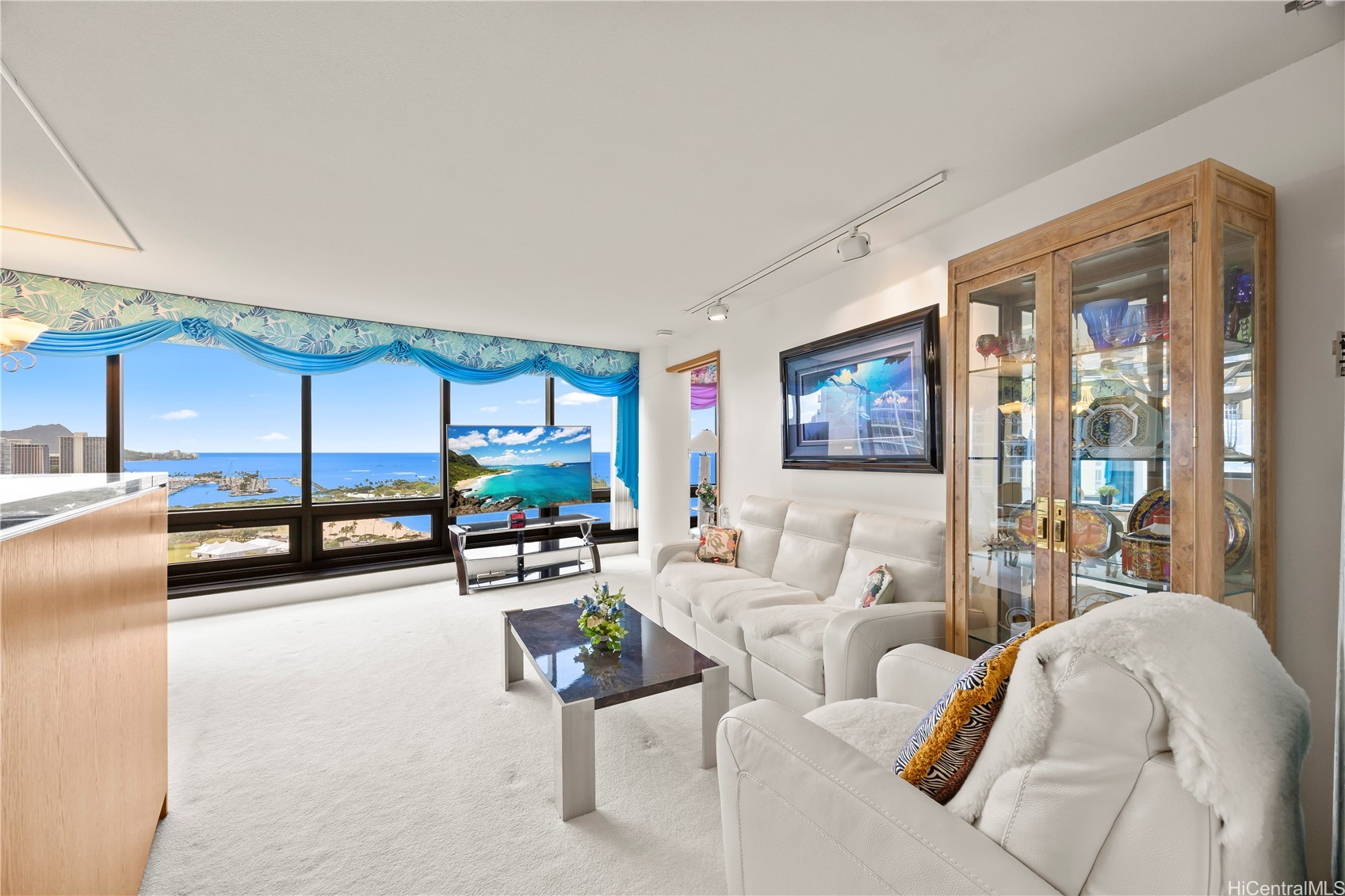 1330 Ala Moana Boulevard 2206
