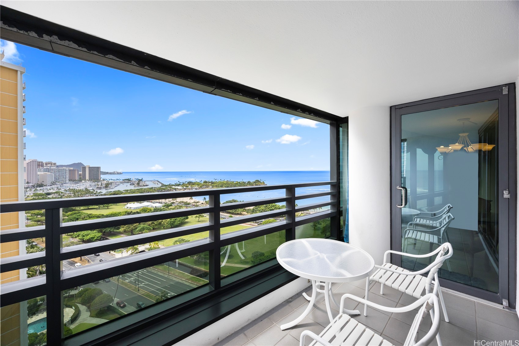 1330 Ala Moana Boulevard 2206