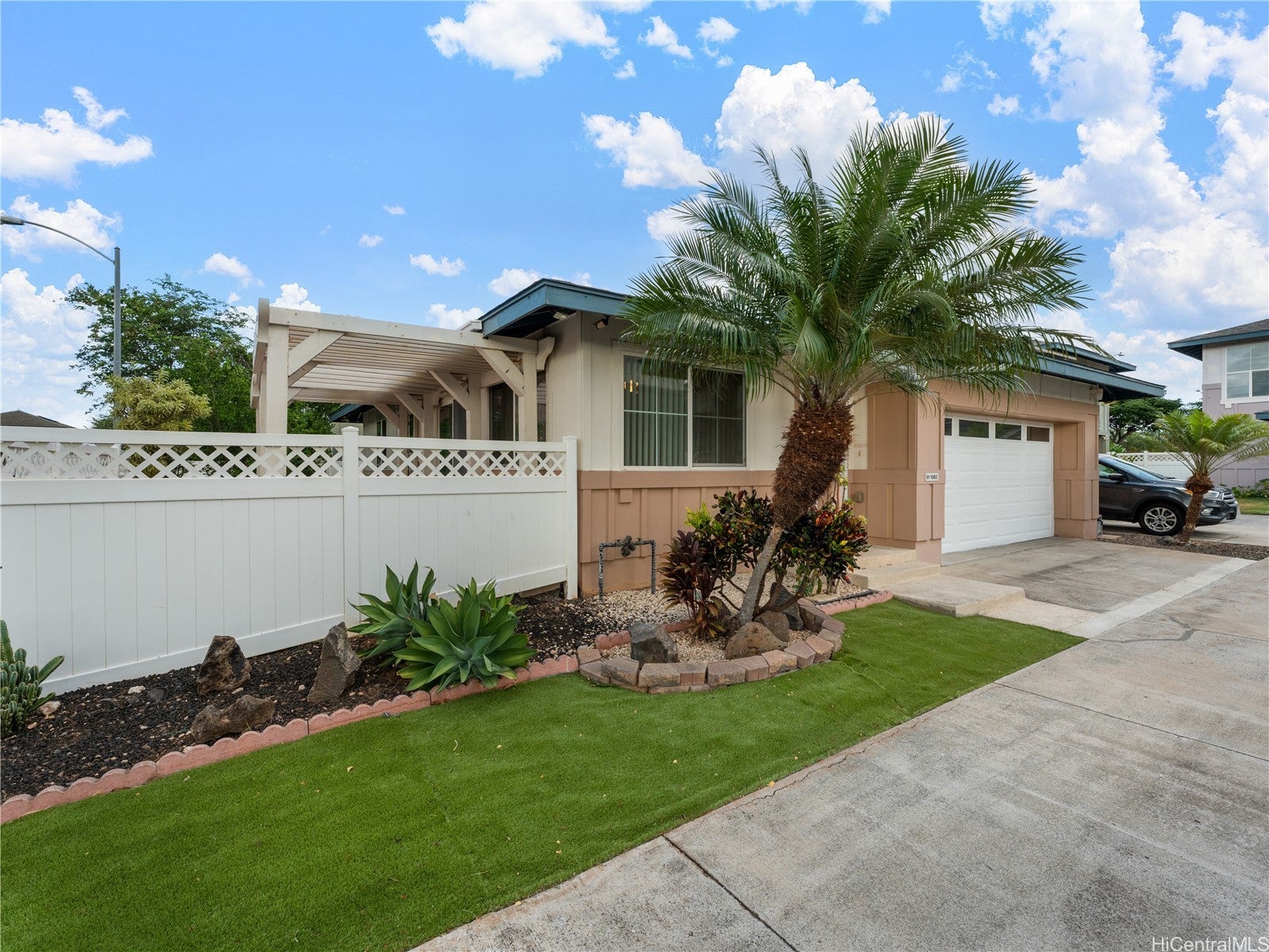 91-1063 Aukahi Street