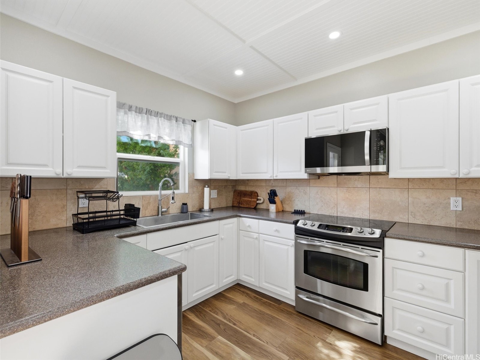 91-2111 Kaioli Street 2402