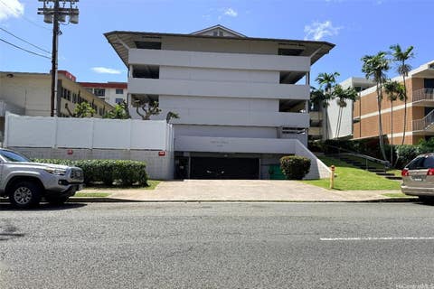 Photo of 1512 Piikoi Street #203, Honolulu, HI 96822 (MLS # 202610585)