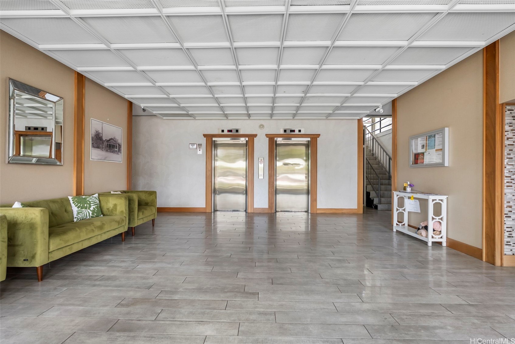 509 University Avenue 707