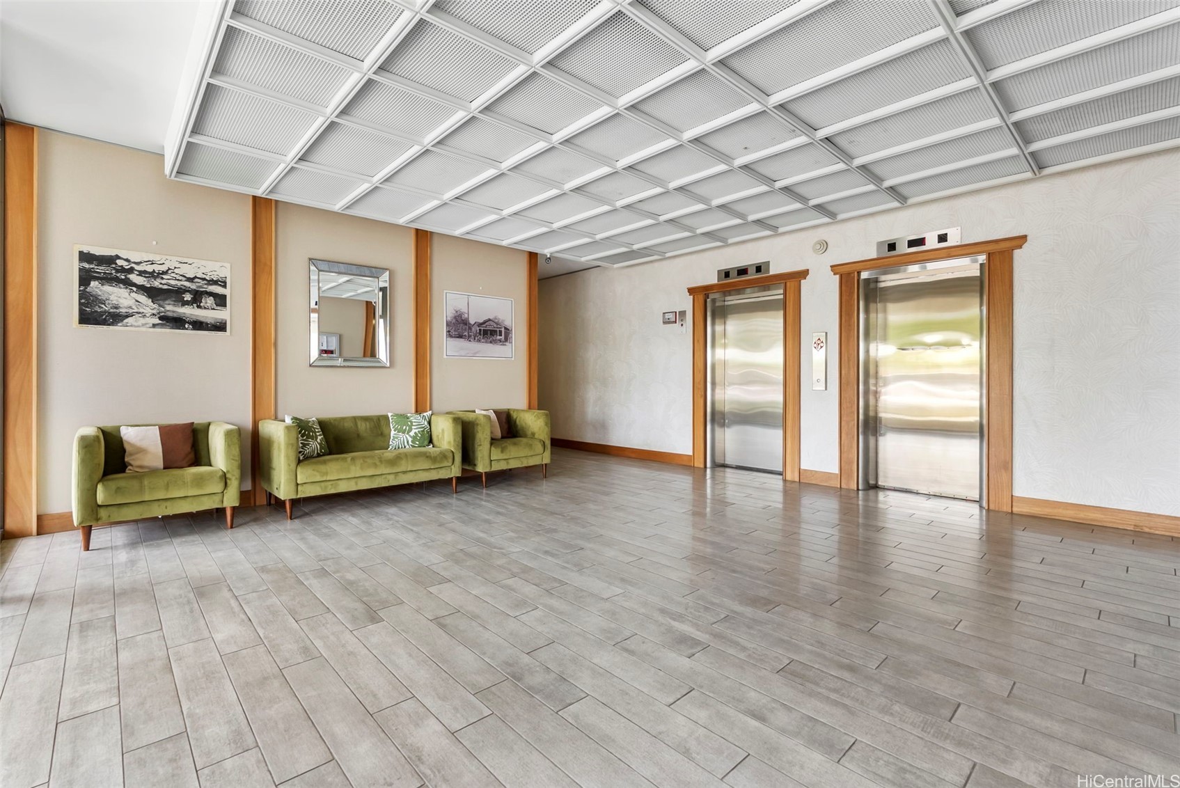 509 University Avenue 707