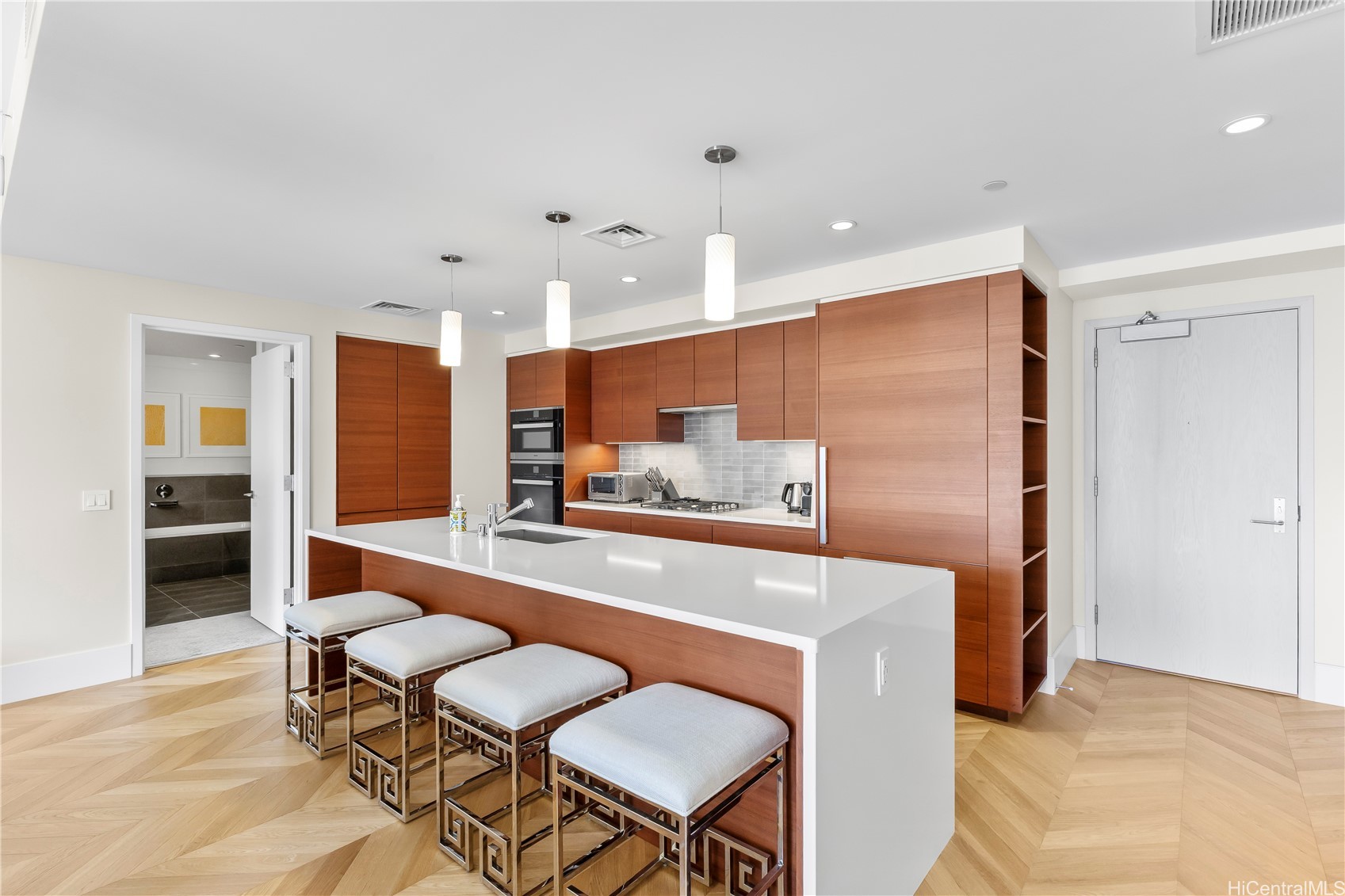 1108 Auahi Street 3103