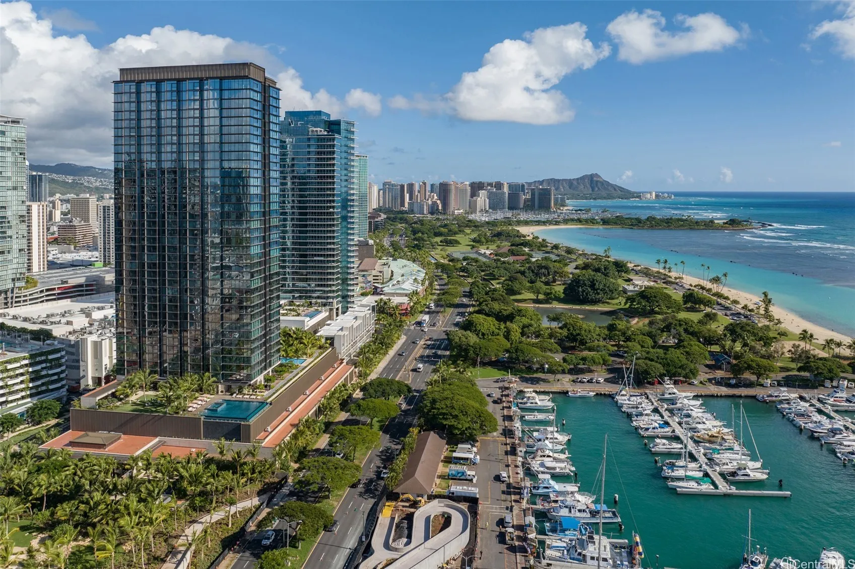 Honolulu, Hawaii 96814, United States, 3 Bedrooms Bedrooms, ,4 BathroomsBathrooms,Residential,Active,34595