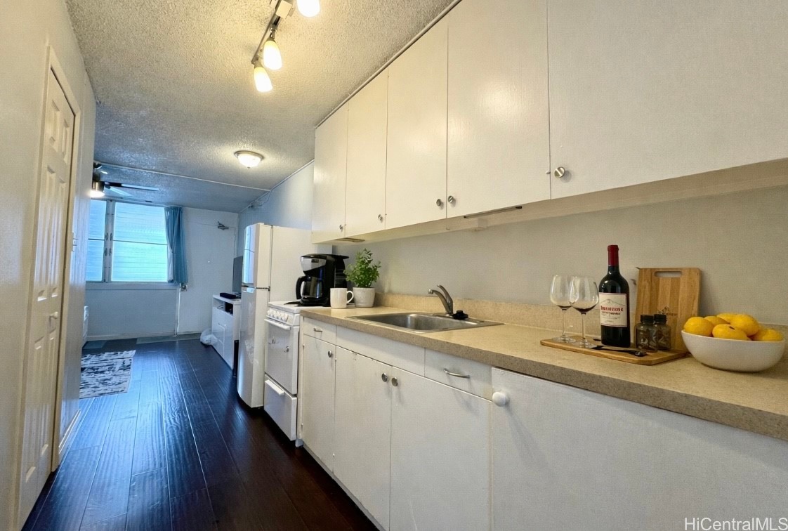 1550 Rycroft Street 507