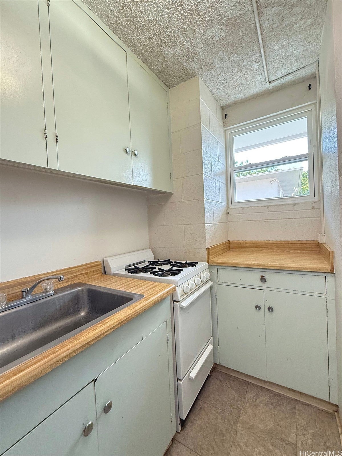 95-023 Waihau Street A203