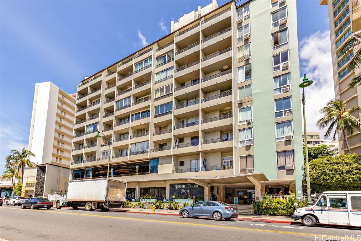 Waikiki Grand Hotel Condominium