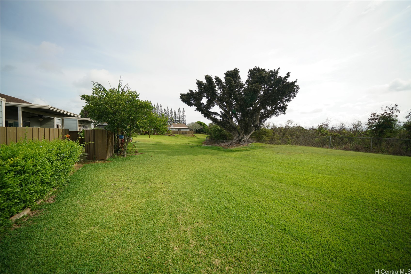 Lanikuhana Patio Homes Condominium