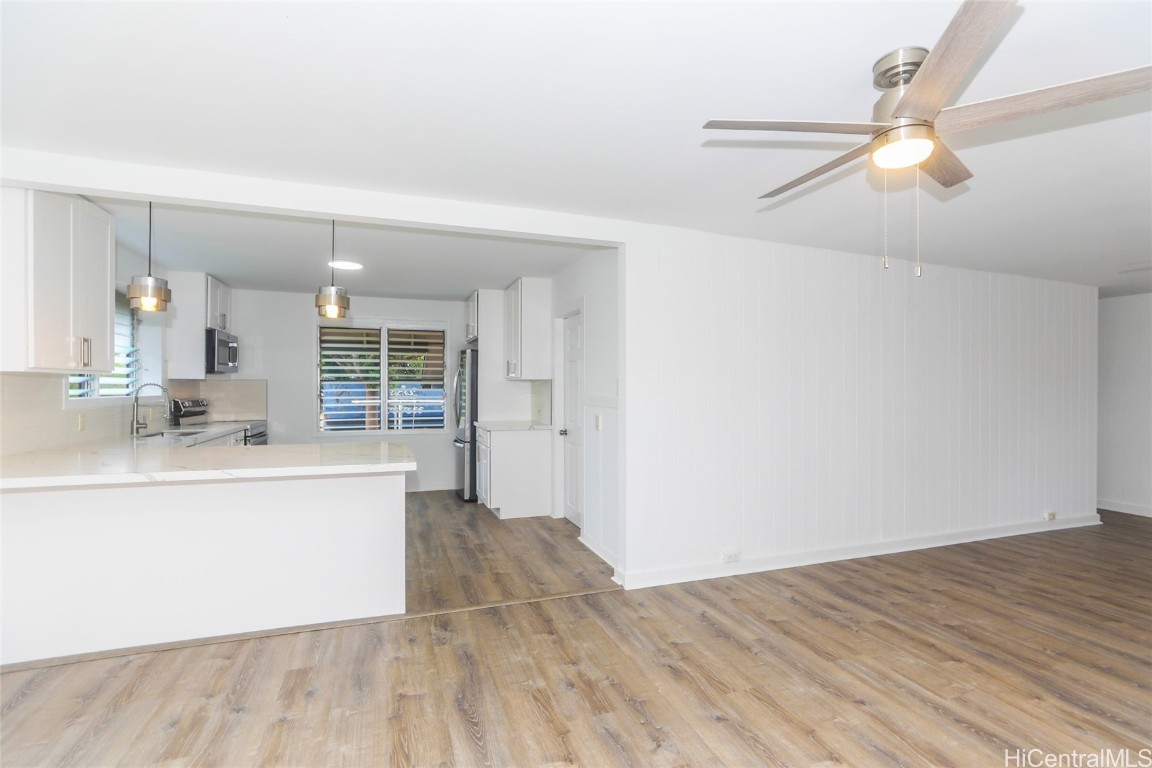 736 Homohana Road 11