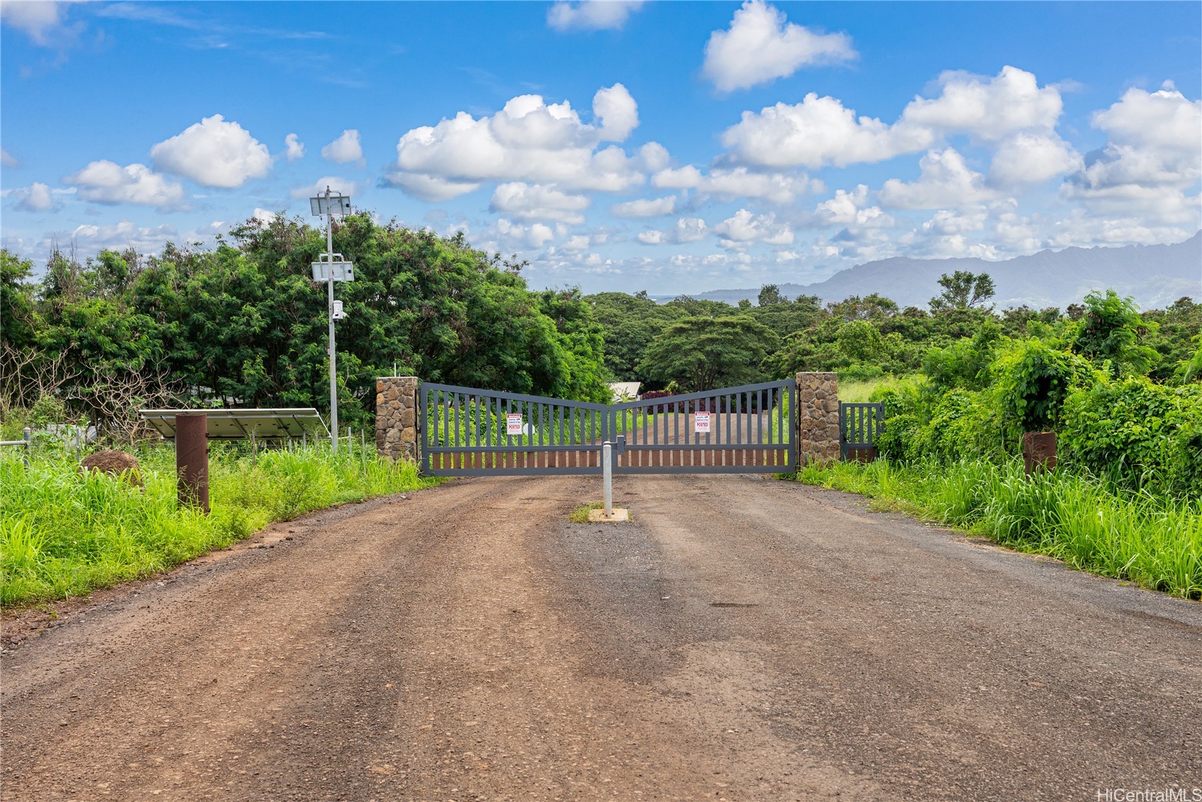 00 Kamehameha Highway B1