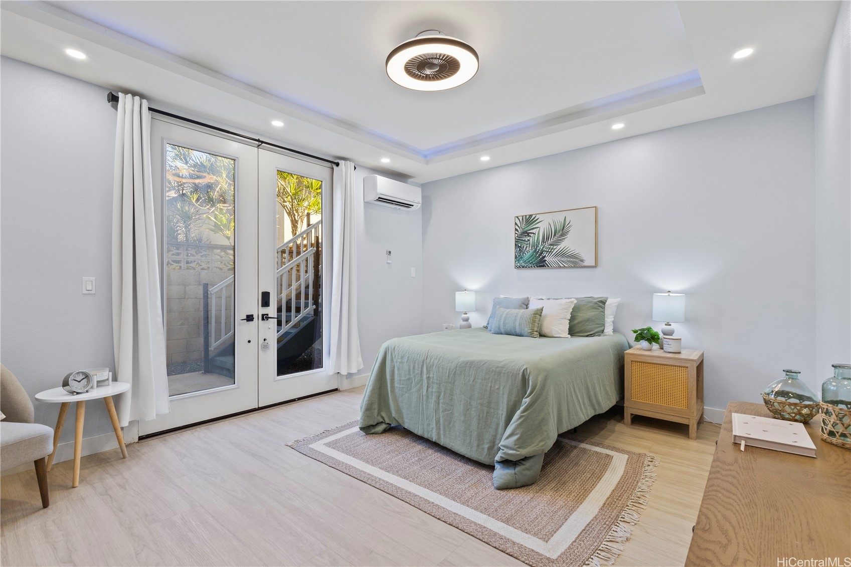 92-1266 Hookeha Street