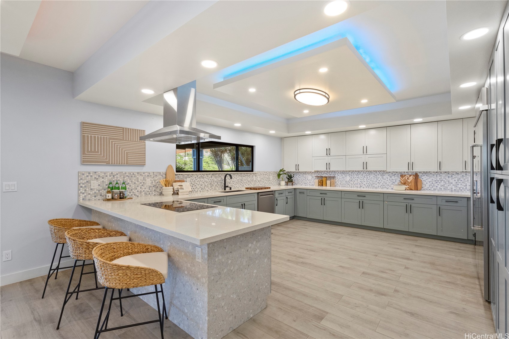 92-1266 Hookeha Street