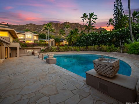 Photo of 3239 Noela Drive, Honolulu, HI 96815 (MLS # 202521636)