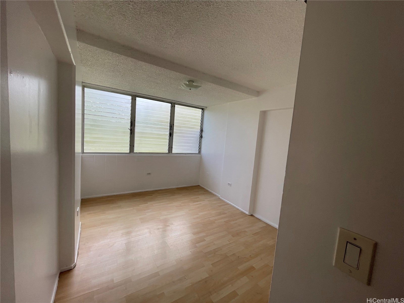 1619 Kamamalu Street 102