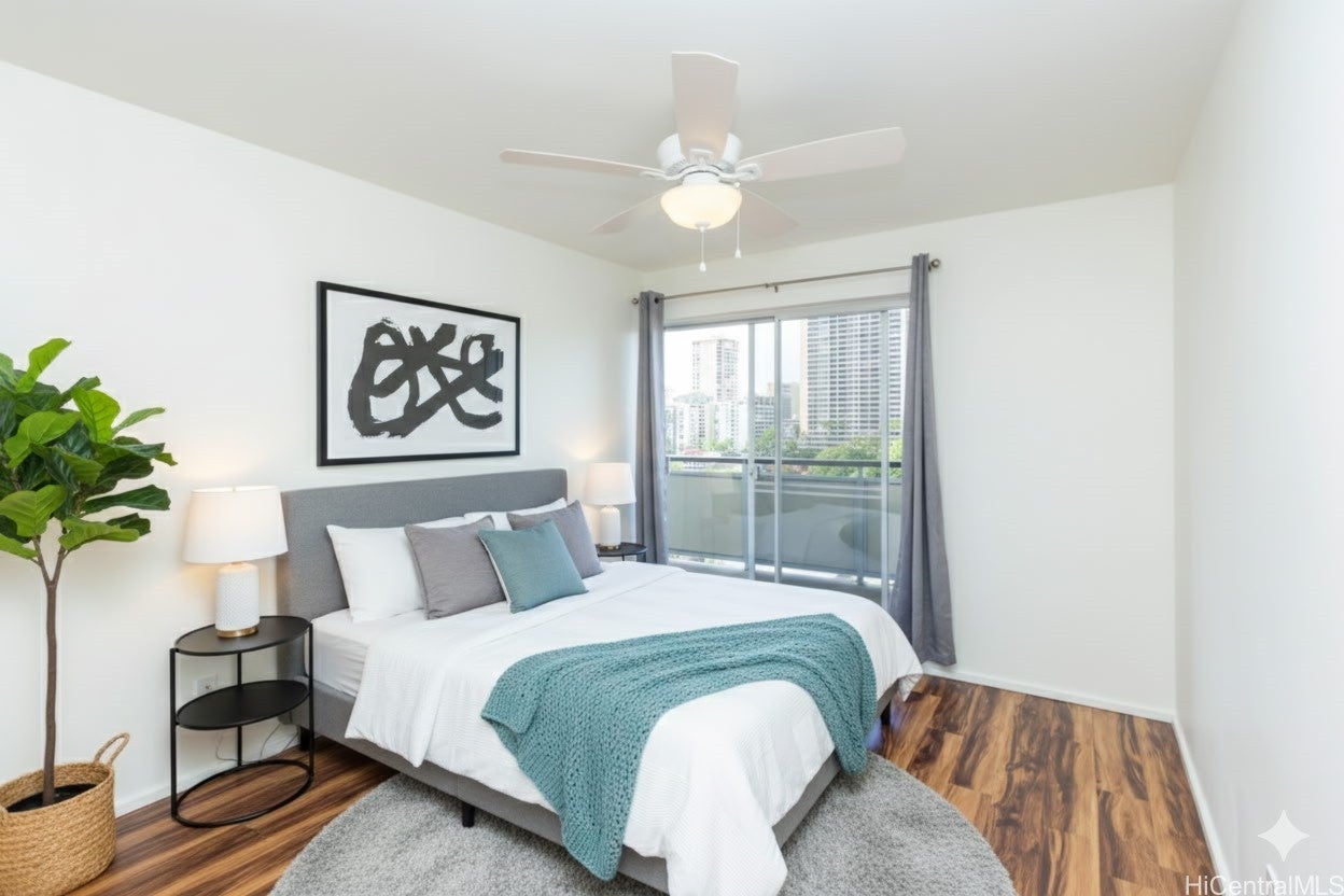 509 University Avenue 703