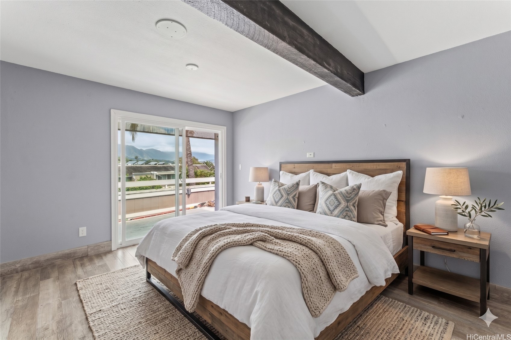 44-170 Laha Street 1804