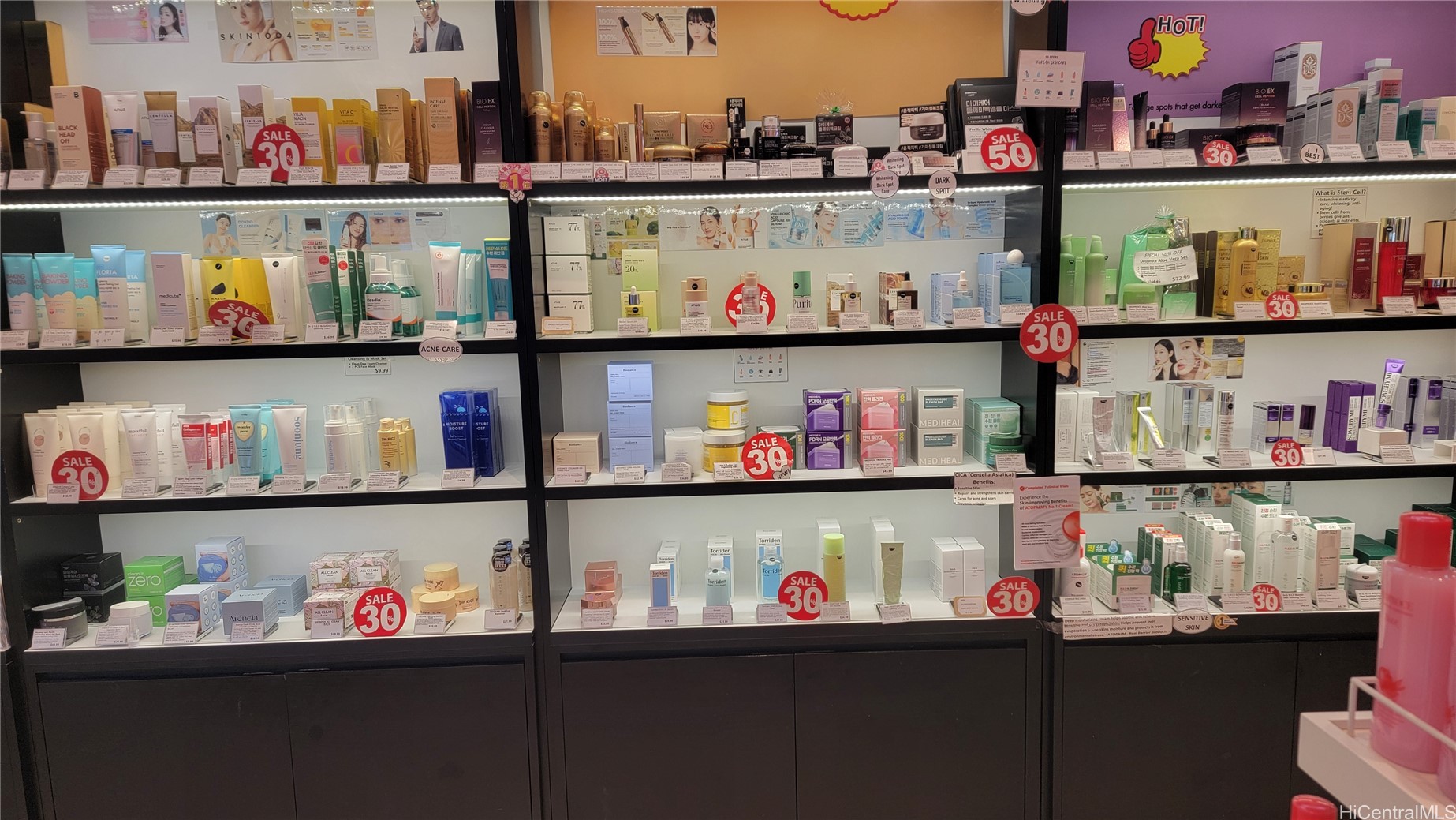 98-1005 Moanalua Road 2204