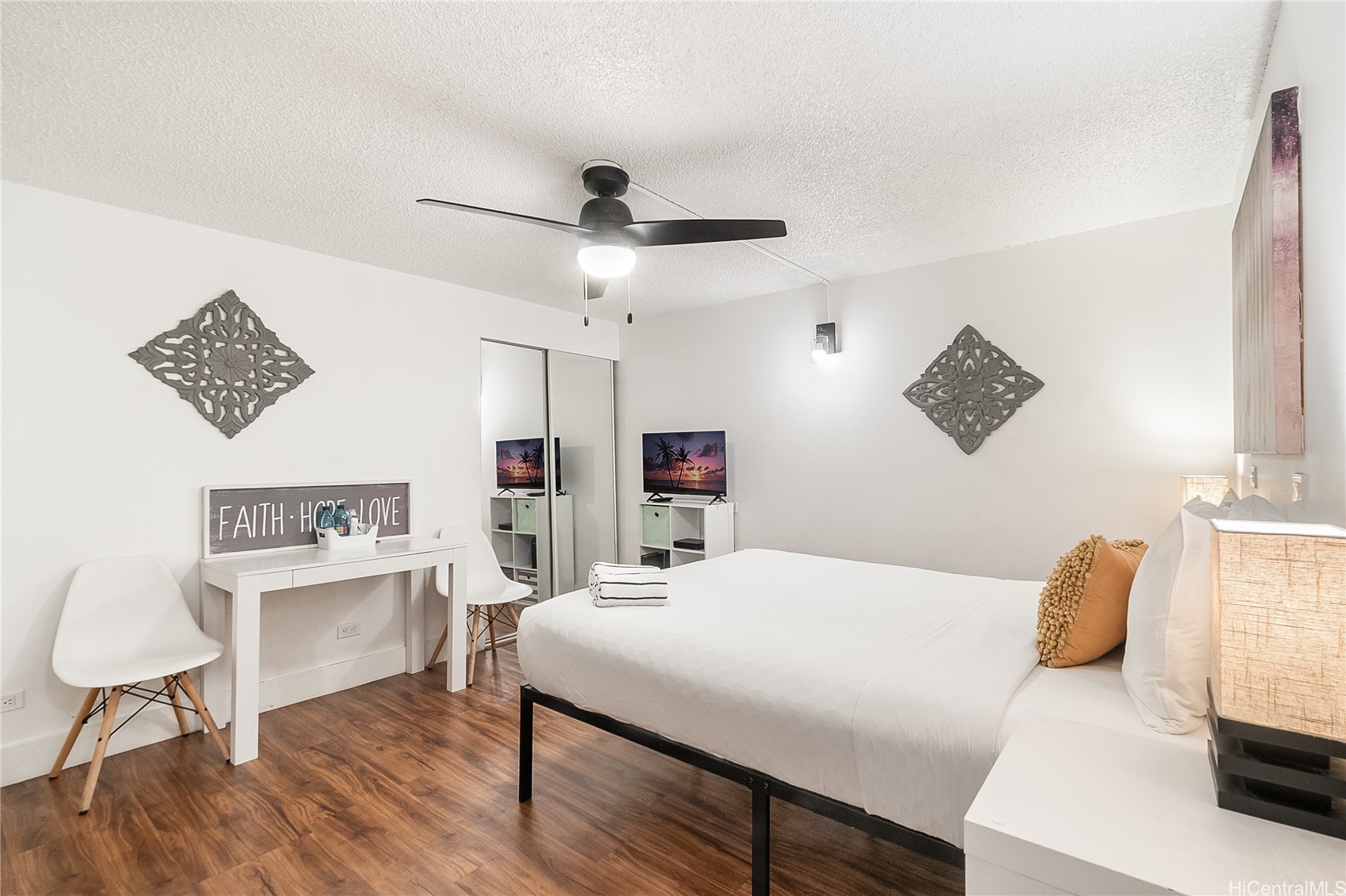 2450 Prince Edward Street 208A