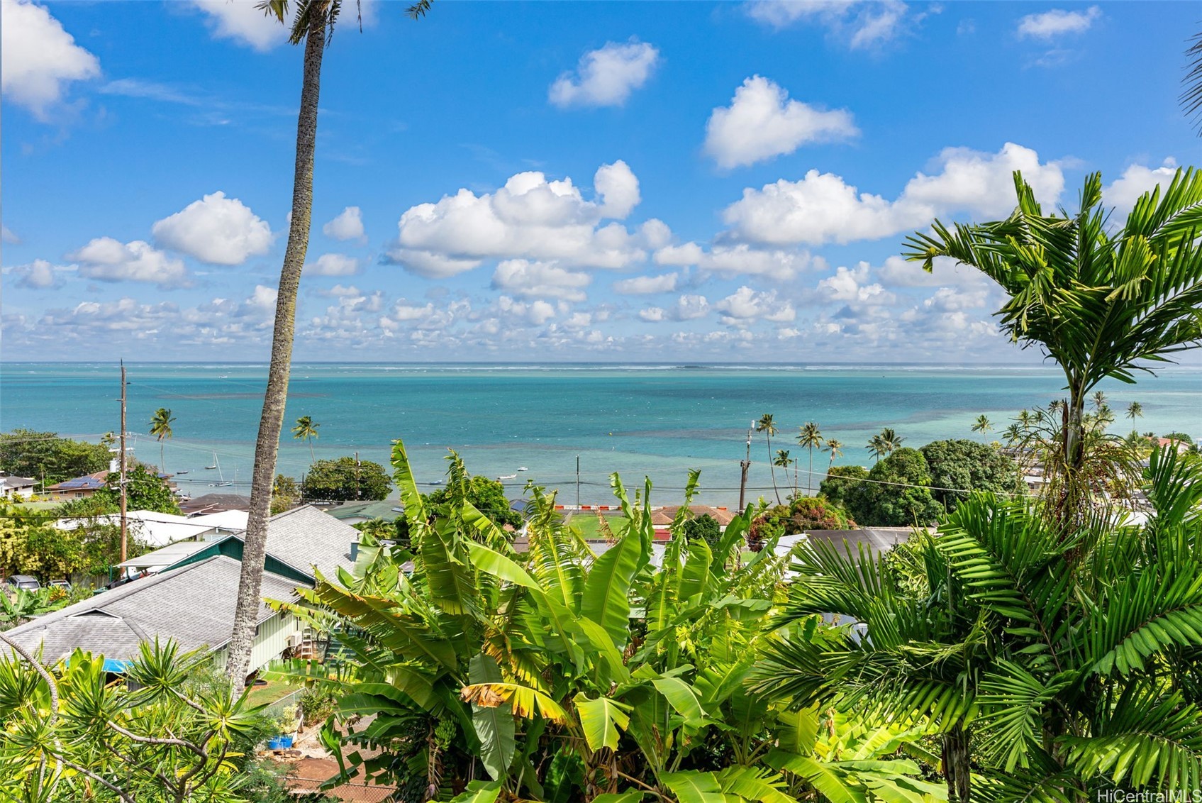 47-323 Mawaena Street