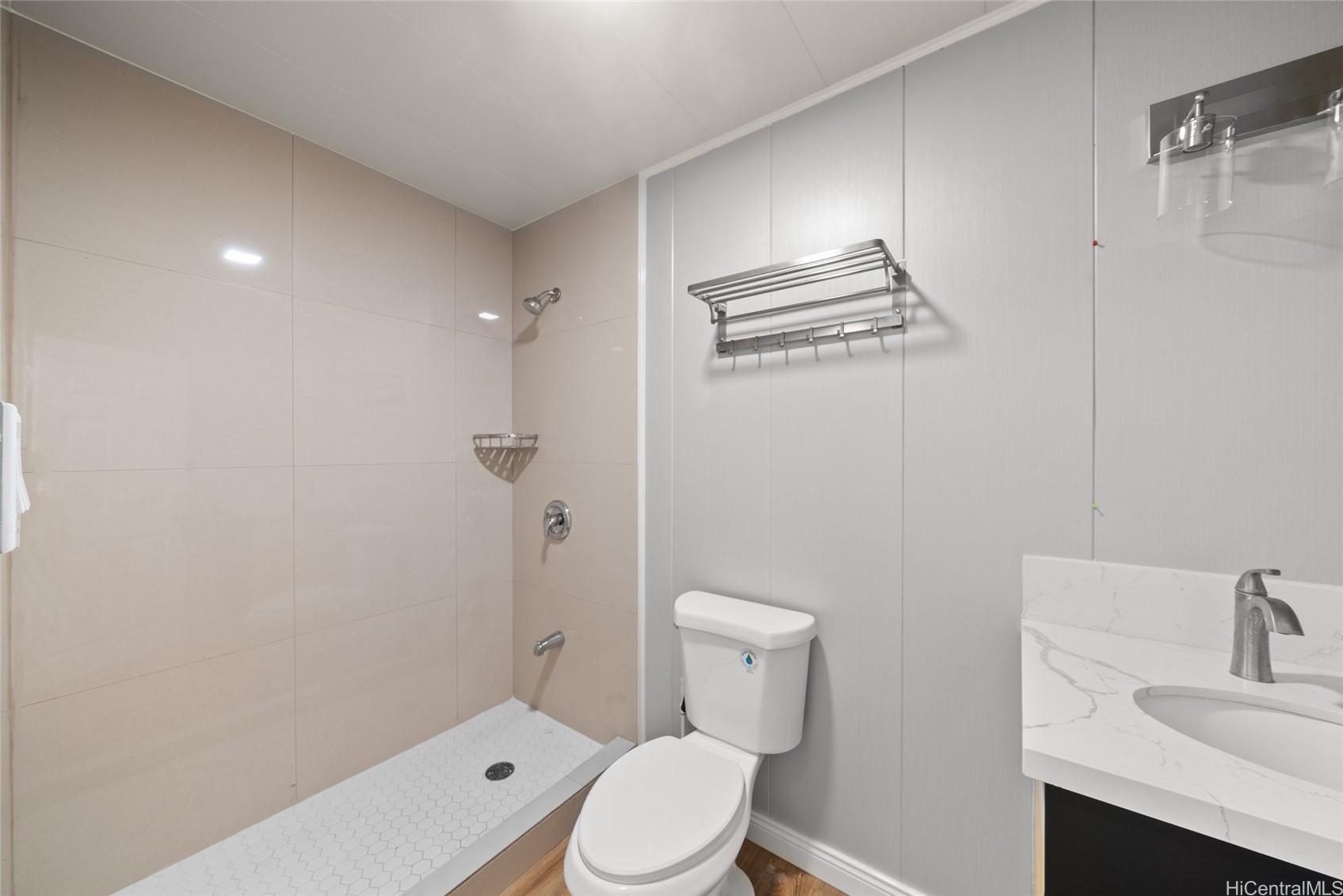 3904 Maunahilu Place