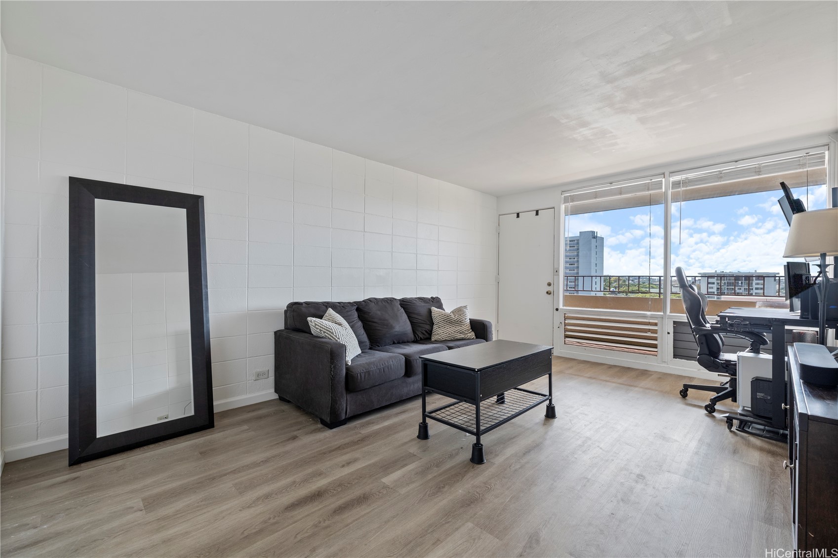 1710 Makiki Street 1005