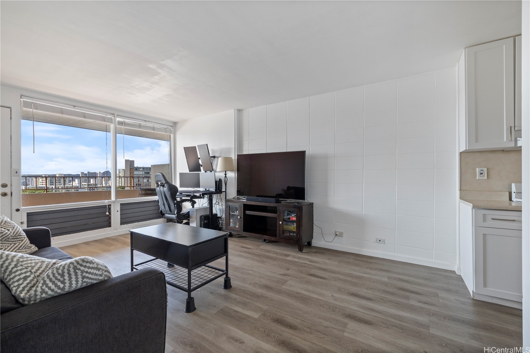 1710 Makiki Street 1005