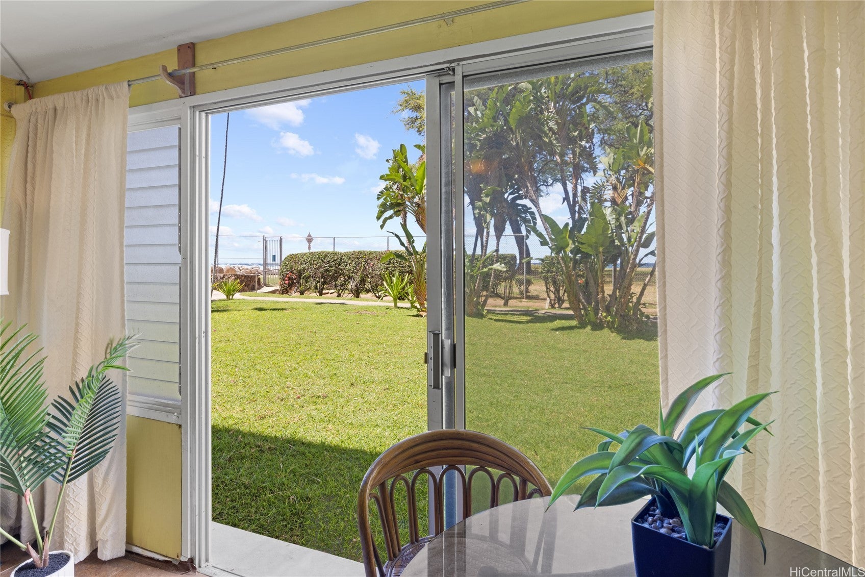 85-175 Farrington Highway A117