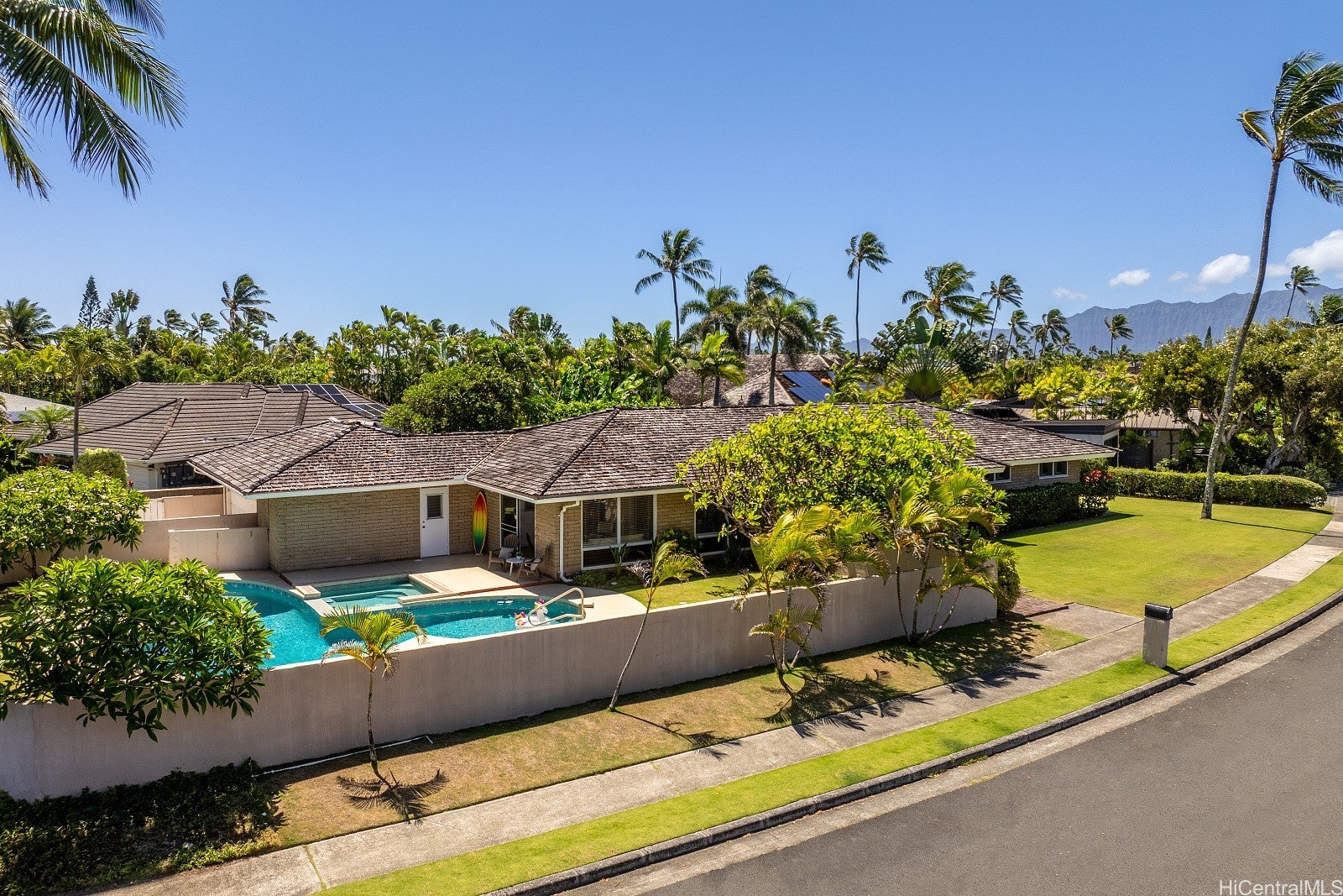 117 Kailuana Place