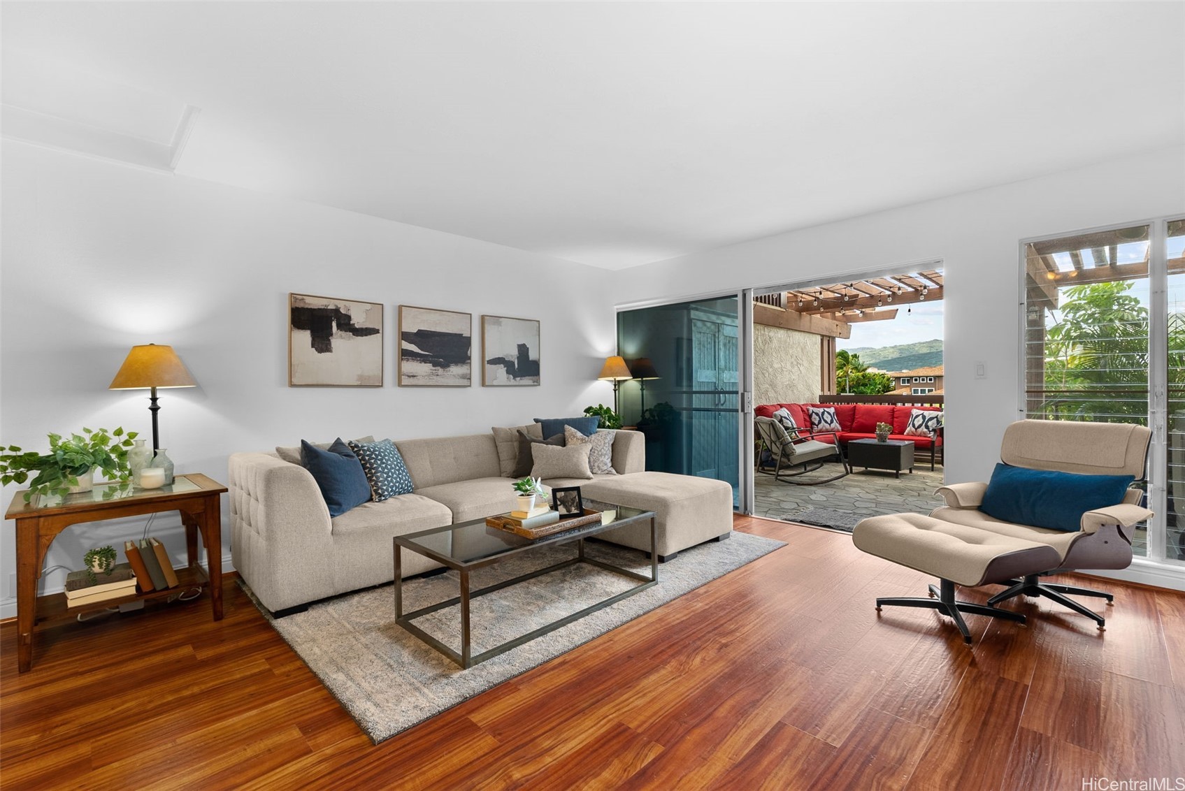 444 Lunalilo Home Road 327