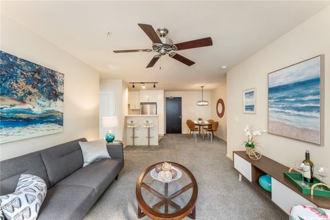 1810 Kaioo Drive B310 Honolulu HI 96815